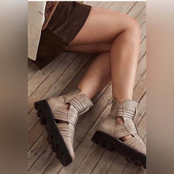 Free People Hydra Huarache Lug Boots . Sh5 $198 - Picture 2 of 10